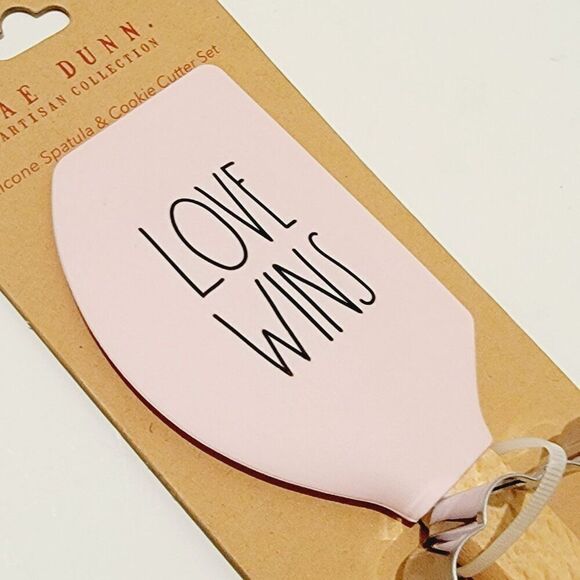 Rae Dunn Silicone Spatula and Cookie Cutter Set NWT - Picture 3 of 10